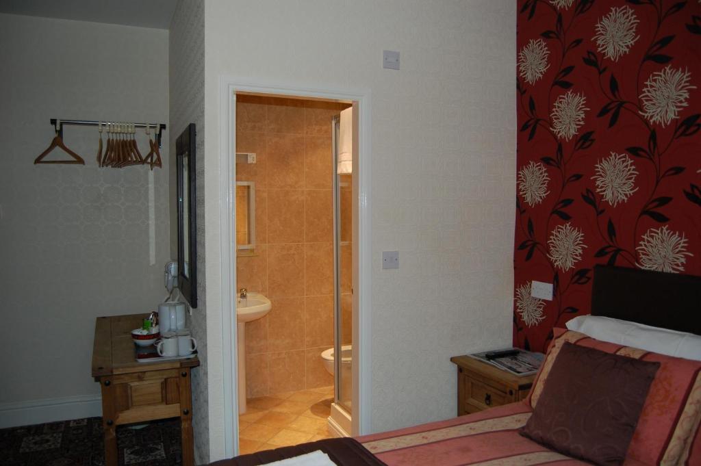 The Trafford Hotel Blackpool Eksteriør billede